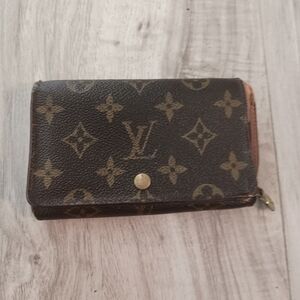 Louis Vuitton Monogram Porte Monnaie Tresor Wallet